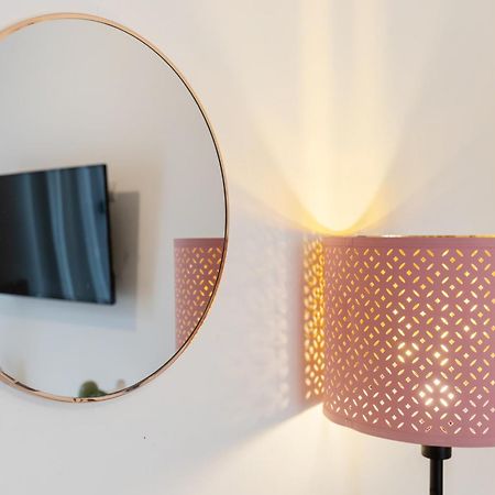Duomo - Citylife Pink Vintage Apt Center Milan Διαμέρισμα Εξωτερικό φωτογραφία